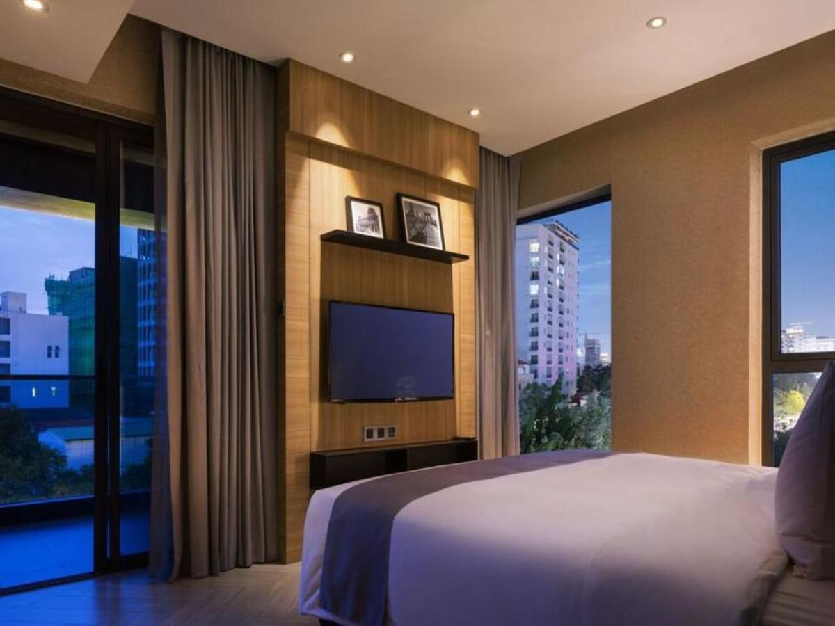 One Residence Hotel & Apartment Phnom-Penh Buitenkant foto