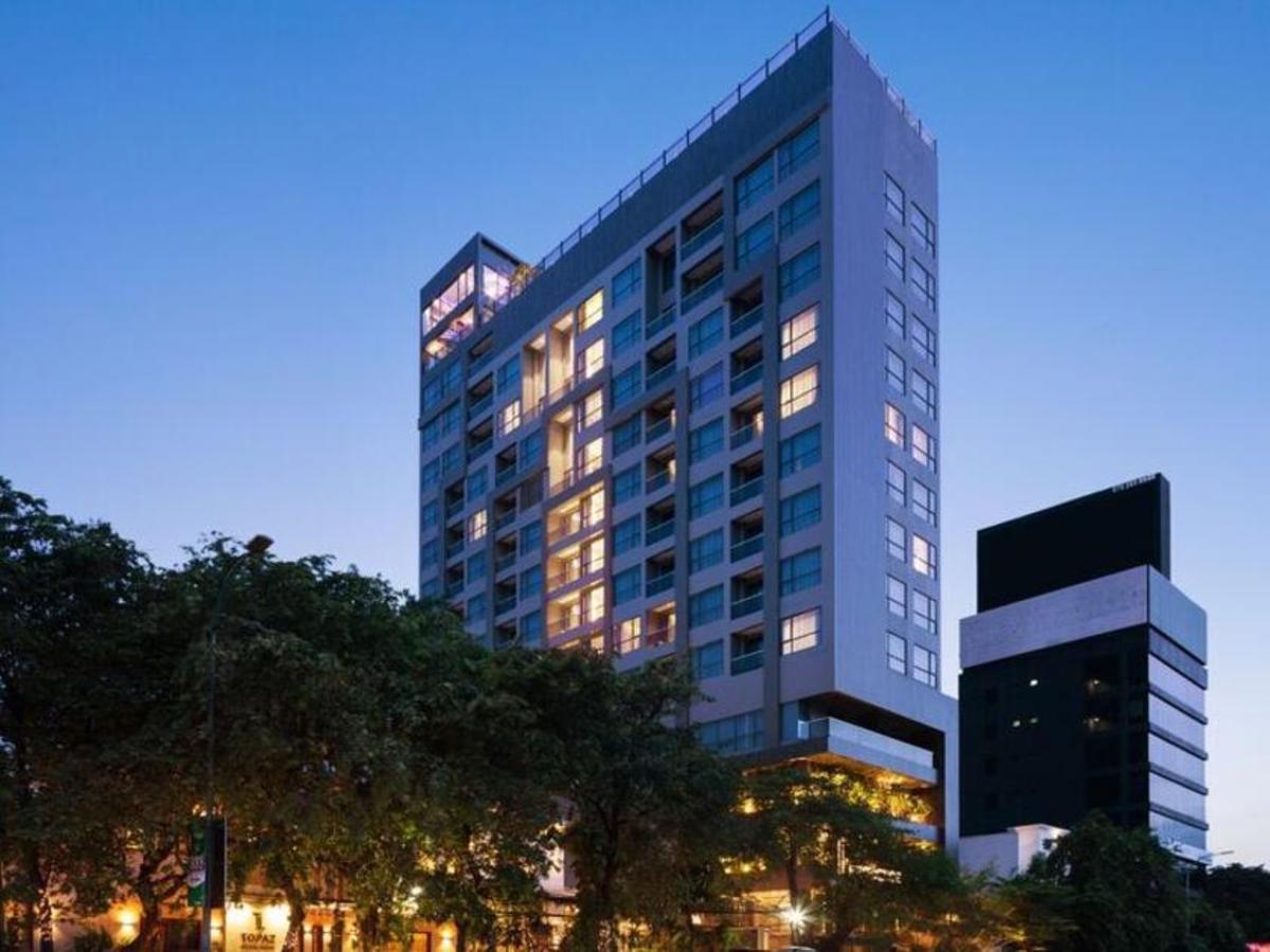 One Residence Hotel & Apartment Phnom-Penh Buitenkant foto