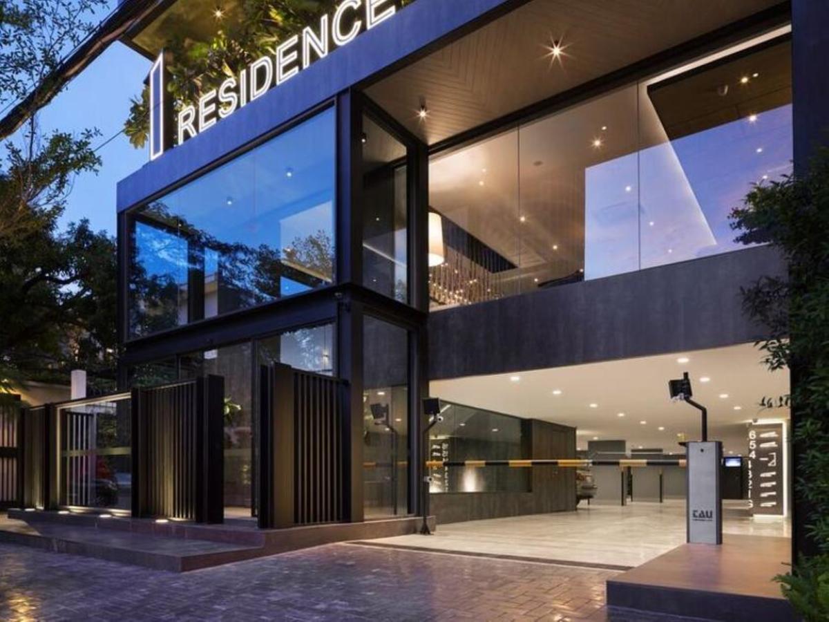 One Residence Hotel & Apartment Phnom-Penh Buitenkant foto